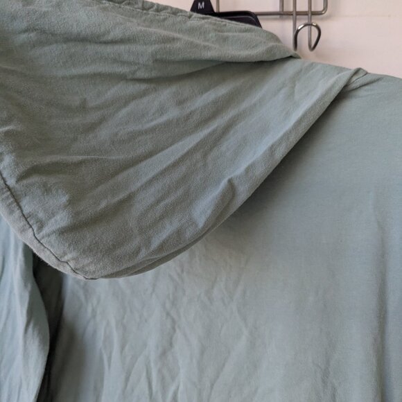 Dirtee Laundry Travel the World Pullover Hoodie Long Sleeve Shirt Size Small - Picture 3 of 8